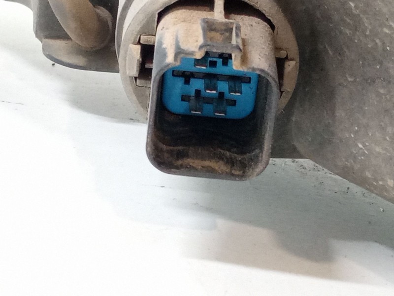 Recambio de faro derecho para ford focus i (daw, dbw) 1.6 16v referencia OEM IAM   