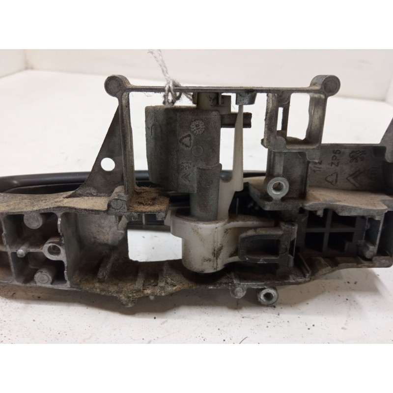 Recambio de maneta exterior porton para peugeot expert caja/chasis 1.6 hdi 90 16v referencia OEM IAM   
