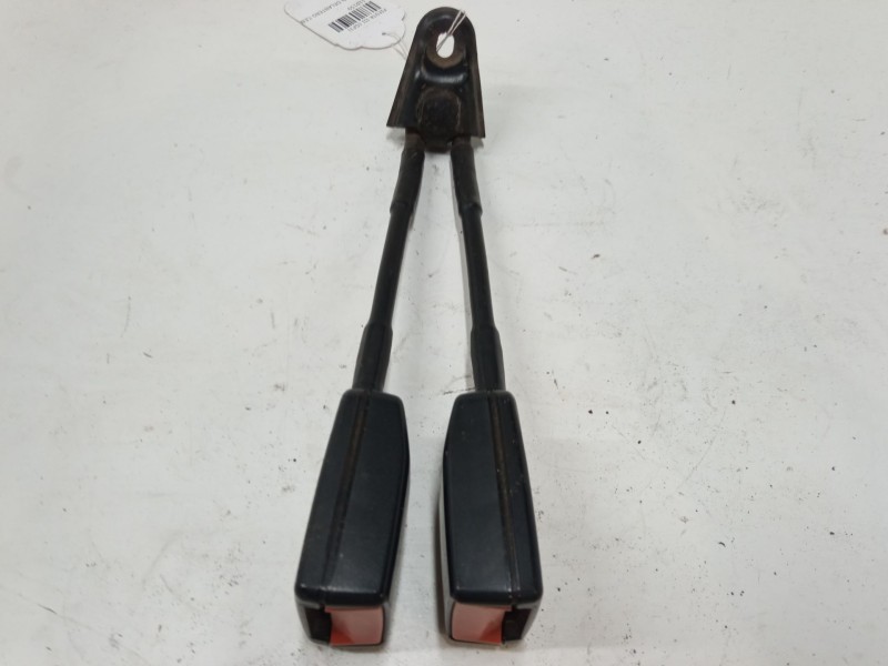 Recambio de anclaje cinturon delantero central para ford fiesta iii (gfj) 1.1 referencia OEM IAM   