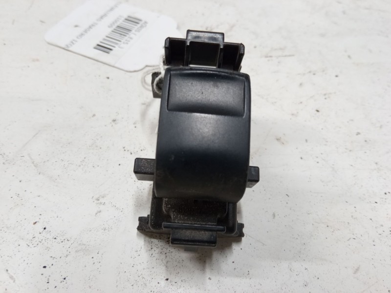 Recambio de mando elevalunas trasero izquierdo para toyota auris (_e15_) 1.6 (zre151_) referencia OEM IAM   