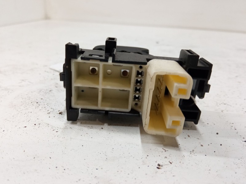 Recambio de mando elevalunas trasero izquierdo para toyota auris (_e15_) 1.6 (zre151_) referencia OEM IAM   