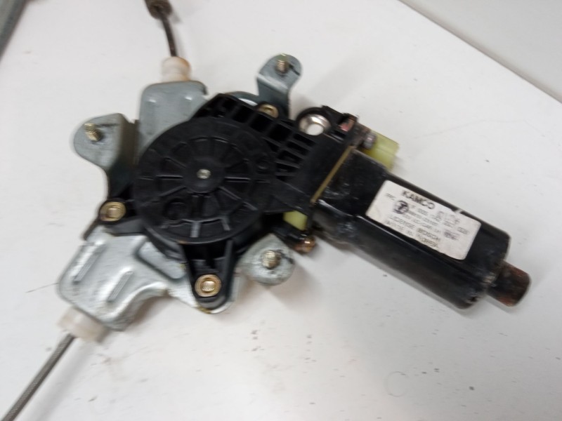 Recambio de elevalunas electrico delantero izquierdo para hyundai accent ii (lc) 1.5 referencia OEM IAM 9881025100  