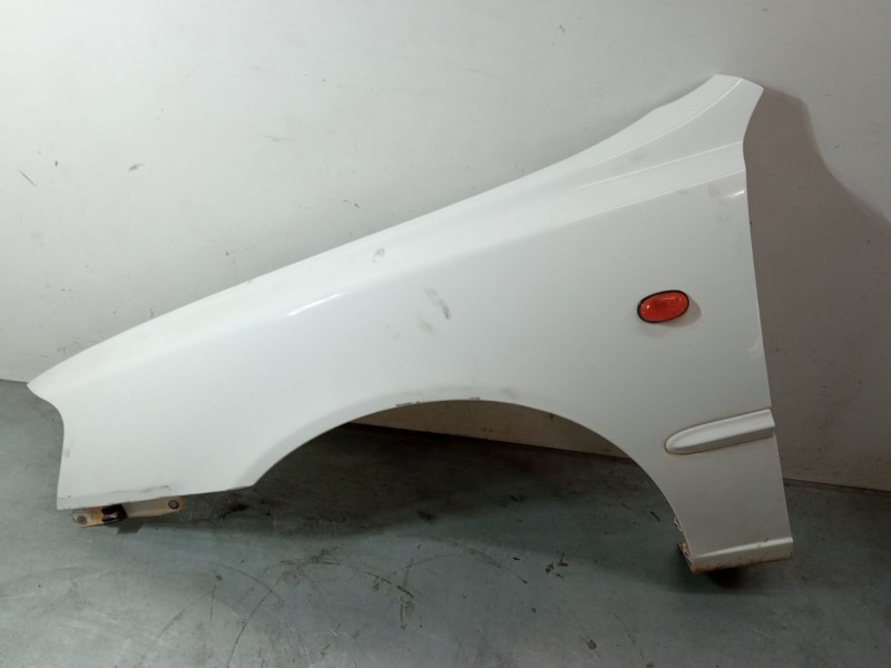 Recambio de aleta delantera izquierda para hyundai accent ii (lc) 1.5 referencia OEM IAM   
