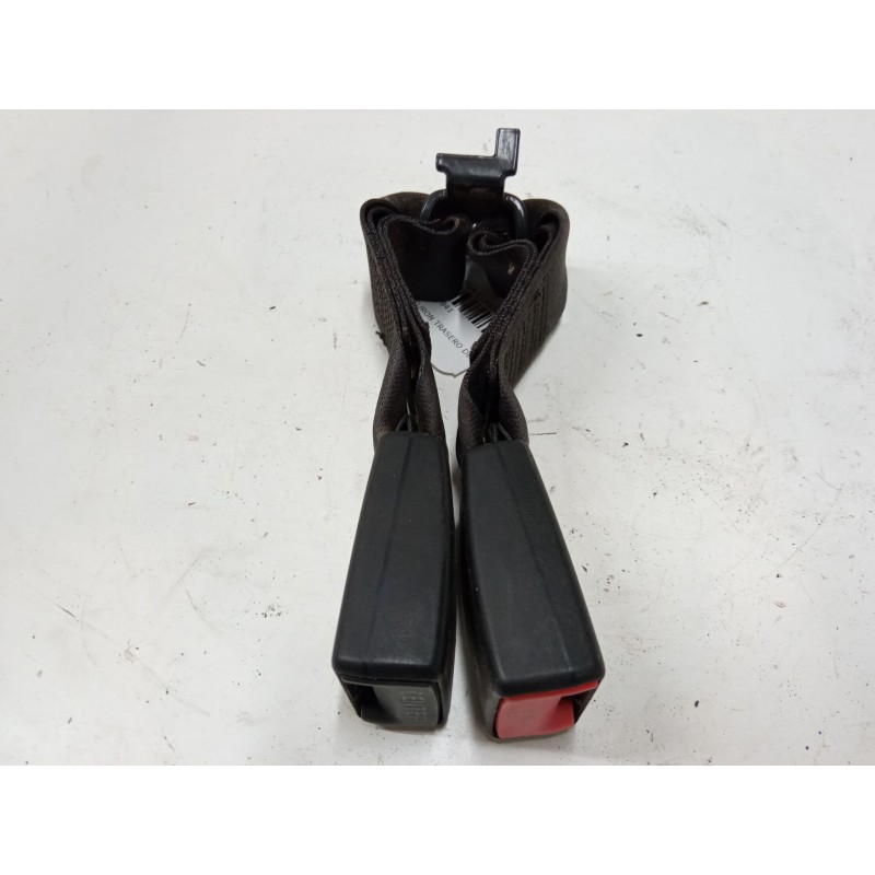 Recambio de anclaje cinturon trasero derecho para fiat panda / panda classic (169_) 1.3 d multijet (169.axc1a) referencia OEM IA