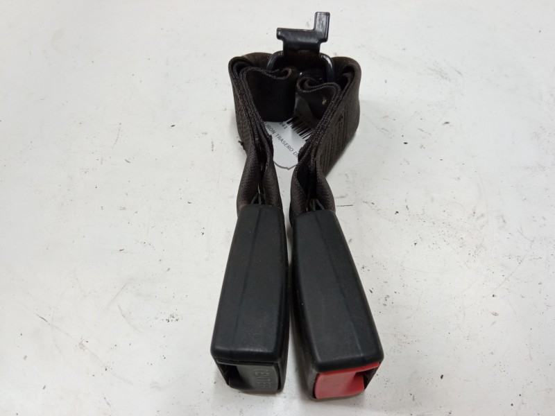 Recambio de anclaje cinturon trasero derecho para fiat panda / panda classic (169_) 1.3 d multijet (169.axc1a) referencia OEM IA