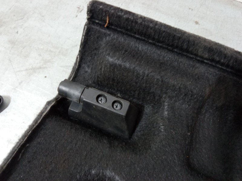 Recambio de bandeja trasera para seat ibiza iii (6l1) 1.4 16v referencia OEM IAM   