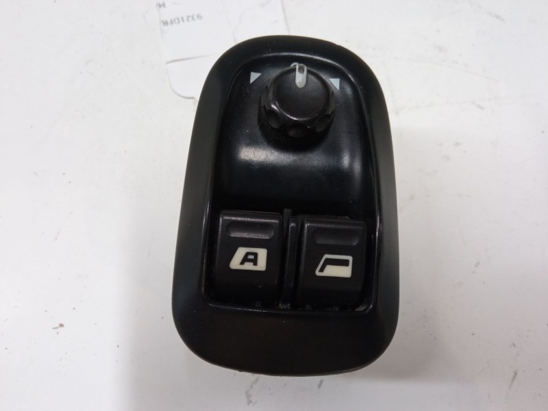 Recambio de mando elevalunas central para peugeot 206 hatchback (2a/c) 2.0 hdi 90 referencia OEM IAM   