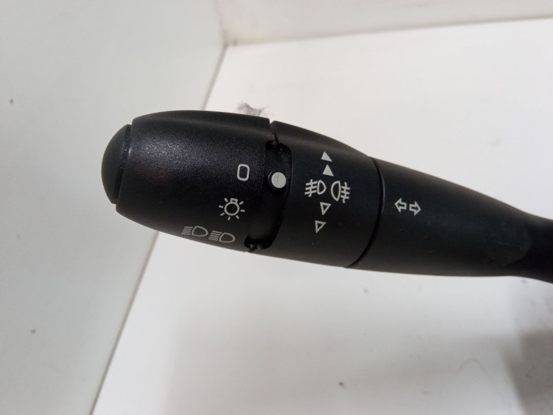 Recambio de mando luces para peugeot 206 hatchback (2a/c) 2.0 hdi 90 referencia OEM IAM 96605636XT  