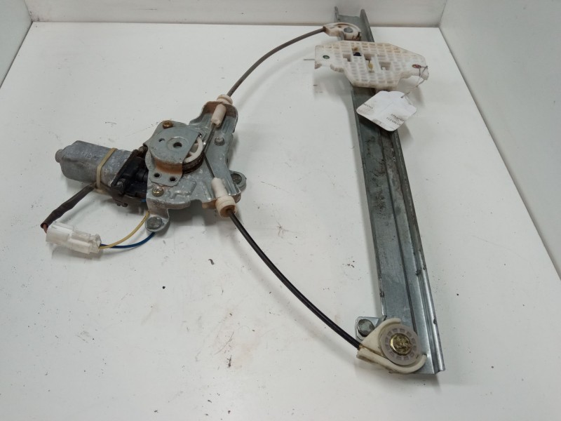 Recambio de elevalunas electrico trasero derecho para hyundai matrix (fc) 1.6 referencia OEM IAM 9882017200  