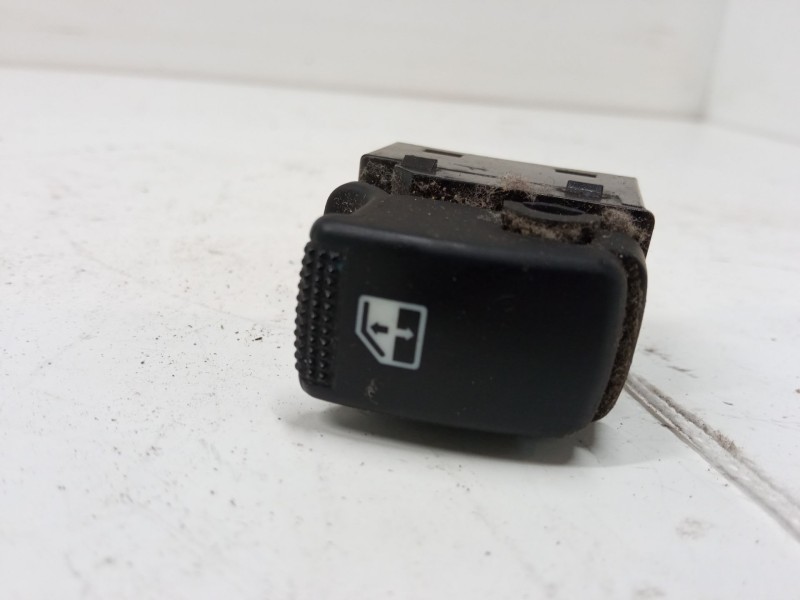 Recambio de mando elevalunas delantero derecho para hyundai matrix (fc) 1.6 referencia OEM IAM   