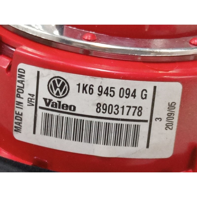 Recambio de piloto trasero porton derecho para volkswagen golf v (1k1) 2.0 tdi 16v referencia OEM IAM 1K6945094G  