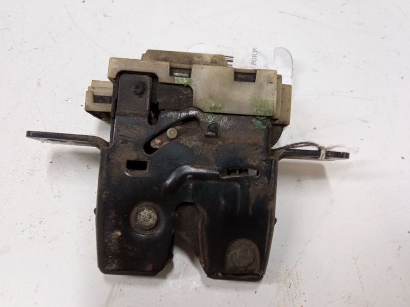 Recambio de cerradura maletero / porton para renault scénic ii (jm0/1_) 1.5 dci (jm0f) referencia OEM IAM   