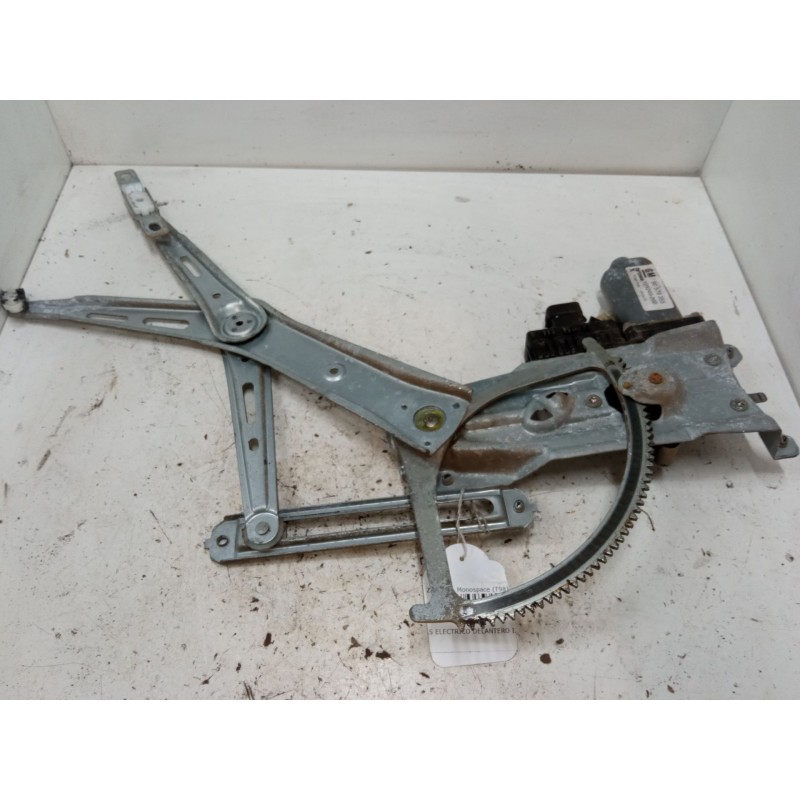 Recambio de elevalunas electrico delantero izquierdo para opel zafira a monospace (t98) 2.0 dti 16v (f75) referencia OEM IAM 905