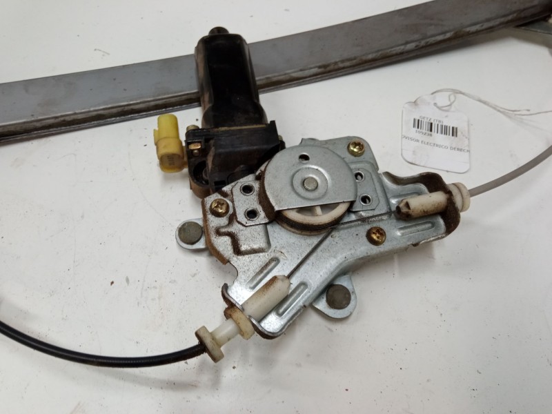 Recambio de elevalunas electrico delantero derecho para hyundai getz (tb) 1.5 crdi referencia OEM IAM   