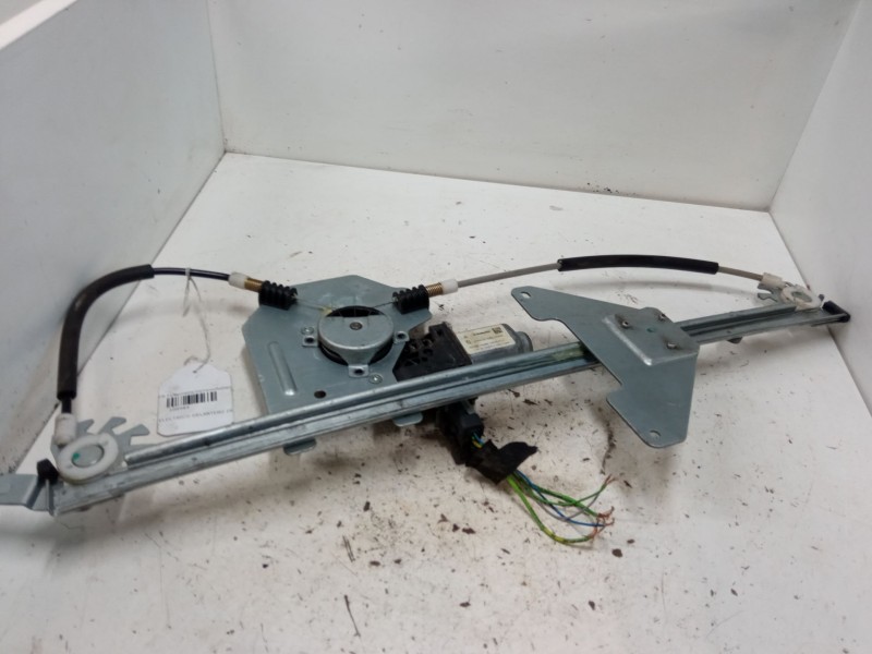 Recambio de elevalunas electrico delantero derecho para peugeot partner furgoneta/monovolumen 1.6 hdi 16v referencia OEM IAM   