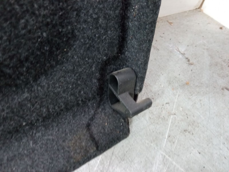 Recambio de bandeja trasera para toyota corolla (_e12_) 2.0 d-4d (cde120r_, cde120l_) referencia OEM IAM   