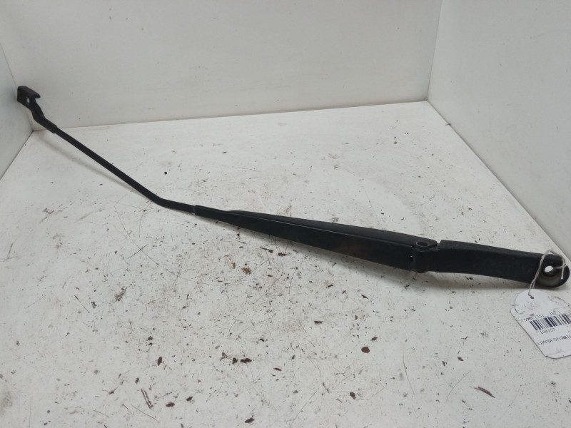 Recambio de brazo limpia delantero derecho para fiat 500l (351_, 352_) 1.4 (199lyb1b) referencia OEM IAM   