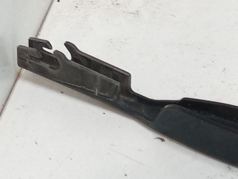 Recambio de brazo limpia delantero derecho para seat altea (5p1) 1.9 tdi referencia OEM IAM   