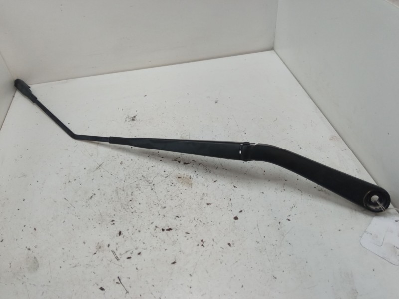 Recambio de brazo limpia delantero derecho para nissan juke (f15) 1.6 referencia OEM IAM   