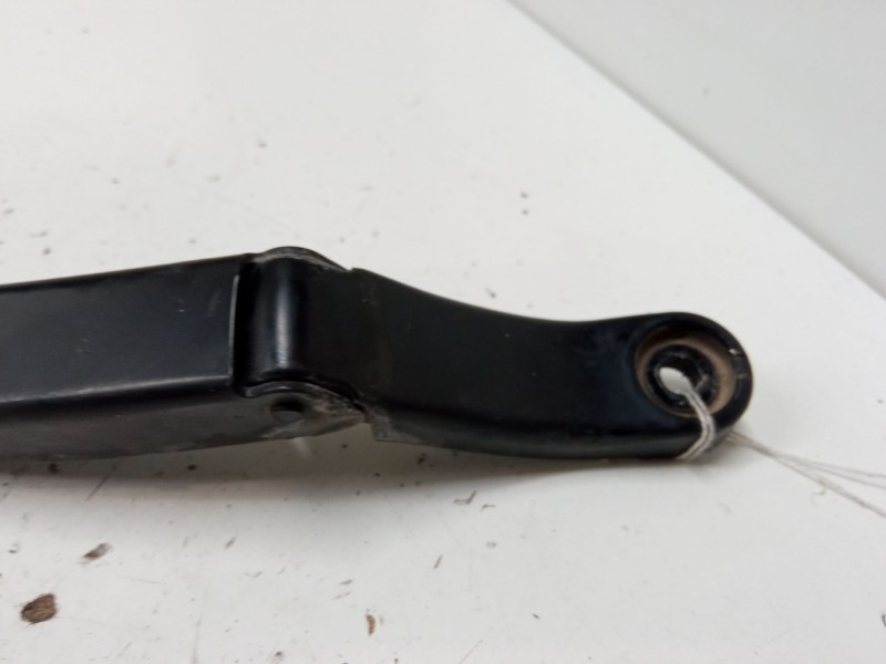 Recambio de brazo limpia delantero derecho para seat toledo iii (5p2) 1.9 tdi referencia OEM IAM   