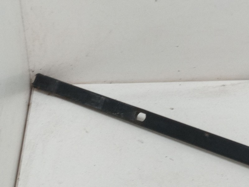 Recambio de brazo limpia delantero derecho para renault laguna iii (bt0/1) 1.5 dci (bt00, bt0a, bt0t, bt1j) referencia OEM IAM  