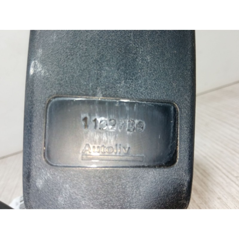 Recambio de anclaje cinturon trasero derecho para peugeot 207/207+ (wa_, wc_) 1.4 16v referencia OEM IAM 1152739  