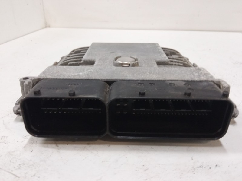 Recambio de centralita motor uce para seat ibiza iv (6j5, 6p1) 1.2 tsi referencia OEM IAM 03F906070HB  