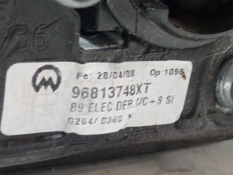Recambio de retrovisor electrico derecho para peugeot partner furgoneta/monovolumen 1.6 hdi 16v referencia OEM IAM 96813748XT  