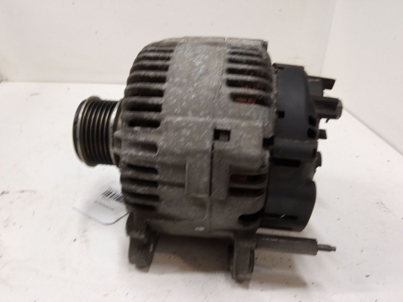 Recambio de alternador para volkswagen passat b6 (3c2) 2.0 tdi referencia OEM IAM 021903026L 706234690 TG17C019