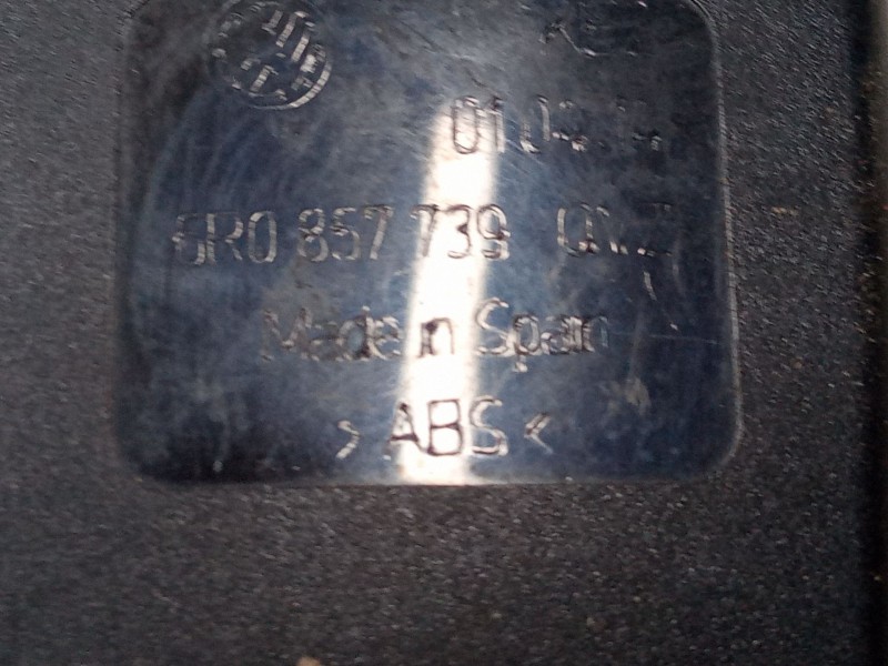 Recambio de anclaje cinturon trasero izquierdo para seat ibiza iv (6j5, 6p1) 1.2 tsi referencia OEM IAM   