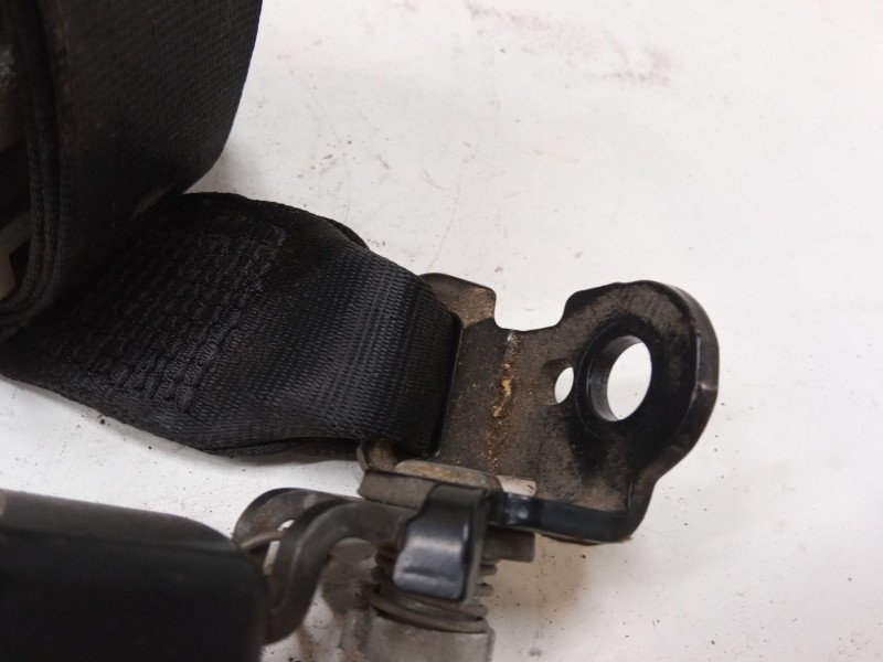 Recambio de anclaje cinturon trasero derecho para volkswagen passat b6 (3c2) 2.0 tdi referencia OEM IAM   