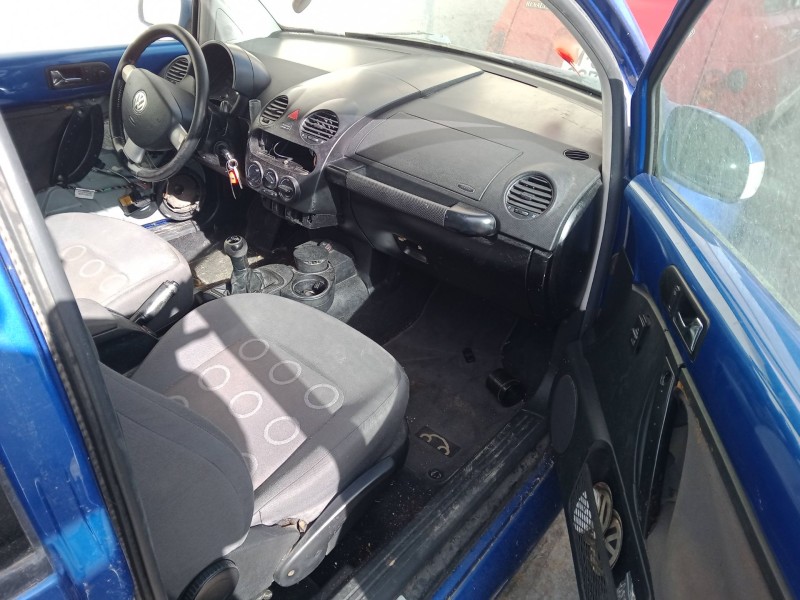 volkswagen new beetle (9c1, 1c1) del año 2004