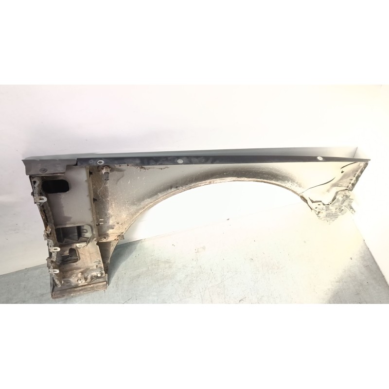 Recambio de aleta delantera izquierda grande para land rover range rover iii (l322) 3.6 d 4x4 referencia OEM IAM   