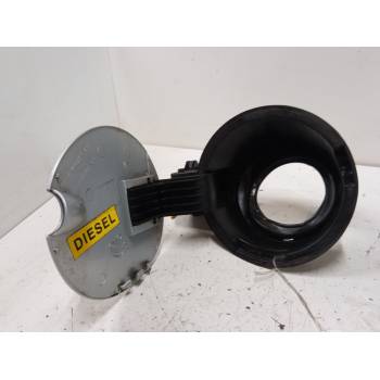 TAPA EXTERIOR COMBUSTIBLE 