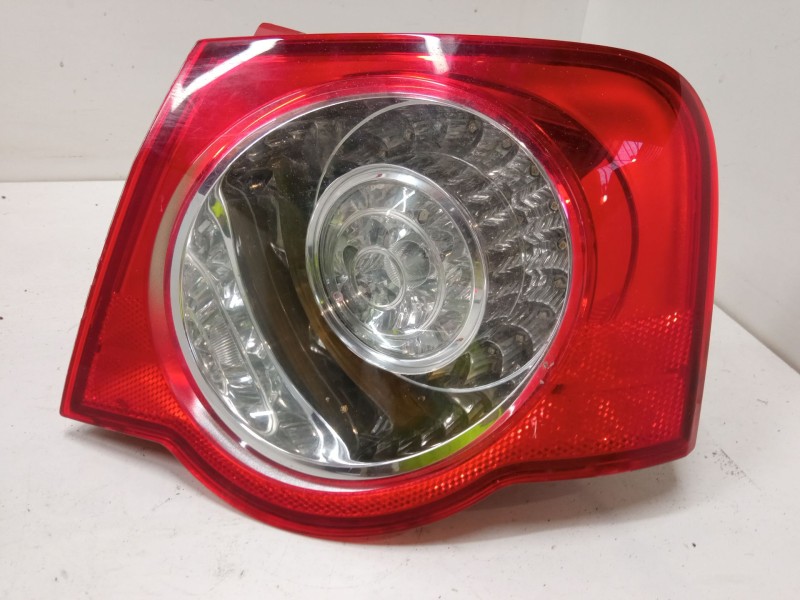 Recambio de piloto trasero derecho para volkswagen passat b6 (3c2) 2.0 tdi referencia OEM IAM 3C5945096H  