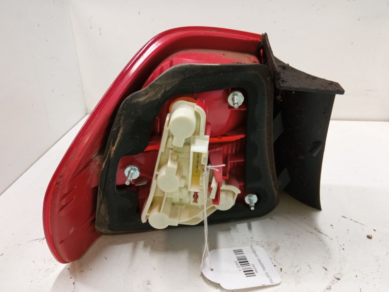 Recambio de piloto trasero derecho para bmw 3 (e90) 320 d referencia OEM IAM   