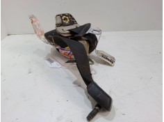 Recambio de cinturon con pretensor delantero izquierdo para toyota corolla verso (_e12_) 2.0 d-4d (cde120_) referencia OEM IAM  