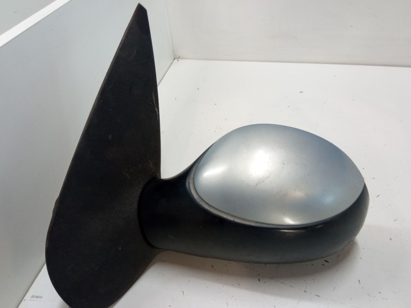 Recambio de retrovisor electrico izquierdo para peugeot 206 hatchback (2a/c) 1.4 i referencia OEM IAM   