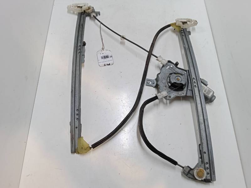 ELEVALUNAS ELECTRICO DELANTERO DERECHO 