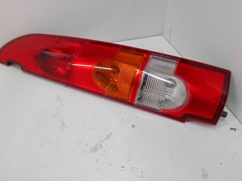 Recambio de piloto trasero derecho para renault kangoo (kc0/1_) 1.5 dci referencia OEM IAM   