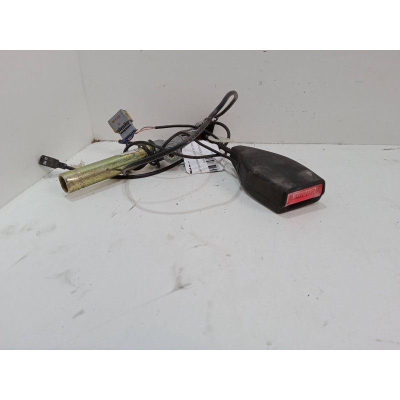 Recambio de anclaje con pretensor delantero izquierdo para renault clio i (b/c57_, 5/357_) 1.2 (b/c/s57a, b/c57s, 5/357f, 5/357j