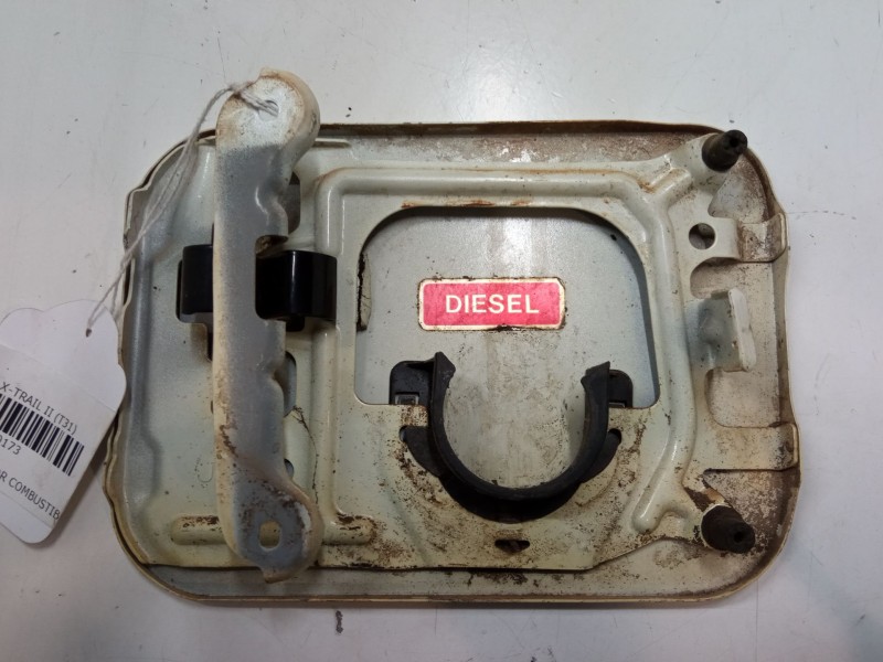 Recambio de tapa exterior combustible para nissan x-trail ii (t31) 2.0 dci referencia OEM IAM   