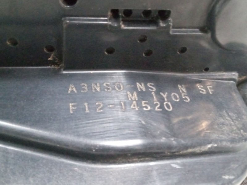 Recambio de cerradura puerta trasera izquierda para nissan x-trail ii (t31) 2.0 dci referencia OEM IAM   