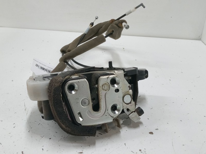 Recambio de cerradura puerta trasera izquierda para nissan x-trail ii (t31) 2.0 dci referencia OEM IAM   