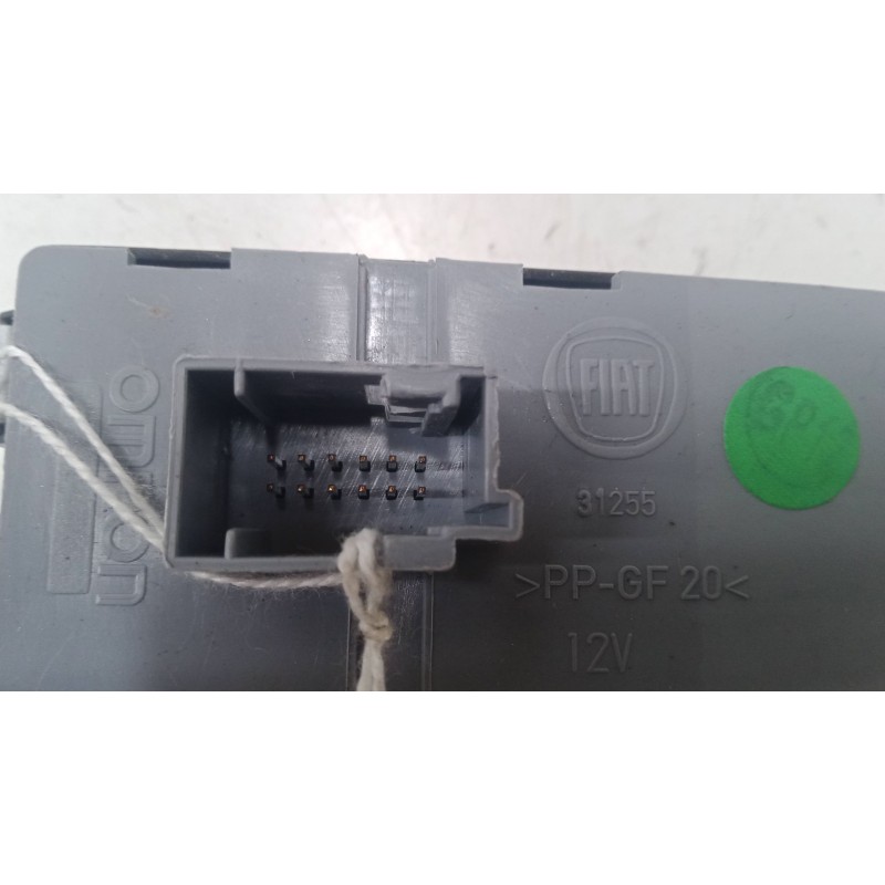 Recambio de interruptor multiple tablero para peugeot bipper tepee 1.4 hdi referencia OEM IAM 224170100000 7354423220 7354423220
