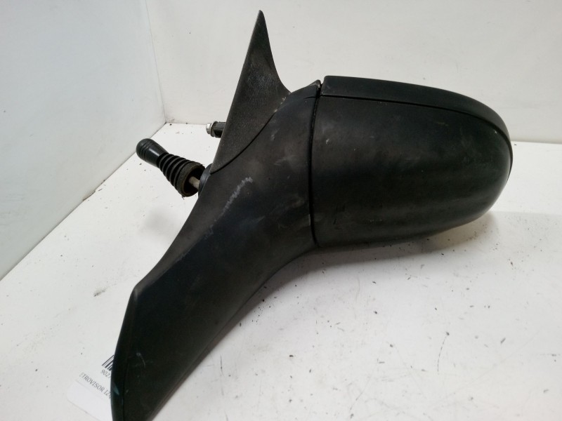 Recambio de retrovisor izquierdo para opel corsa b (s93) 1.0 i 12v (f08, f68, m68) referencia OEM IAM   