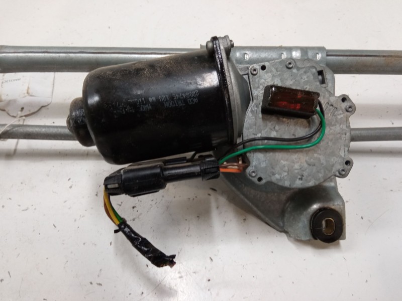 Recambio de motor limpia delantero para opel corsa b (s93) 1.0 i 12v (f08, f68, m68) referencia OEM IAM   