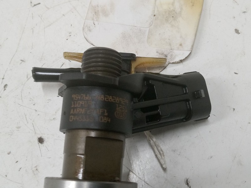 Recambio de inyector para nissan x-trail ii (t31) 2.0 dci referencia OEM IAM   