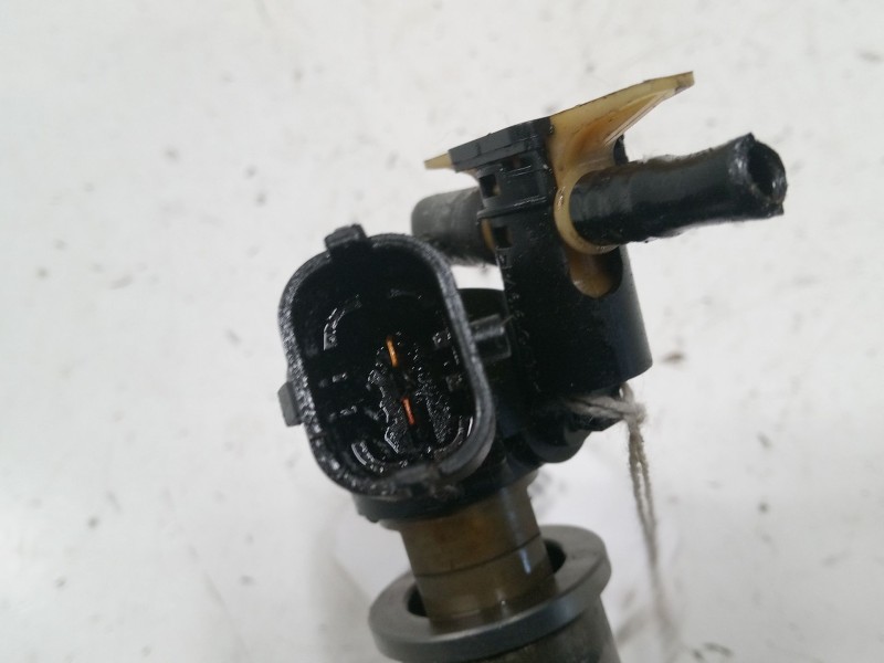 Recambio de inyector para nissan x-trail ii (t31) 2.0 dci referencia OEM IAM   