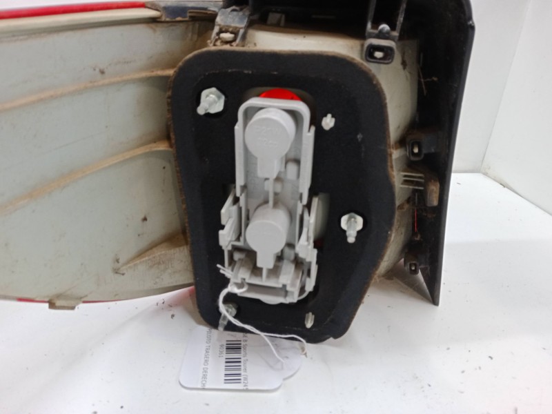 Recambio de piloto trasero derecho para mercedes-benz clase b sports tourer (w245) b 150 (245.231) referencia OEM IAM   